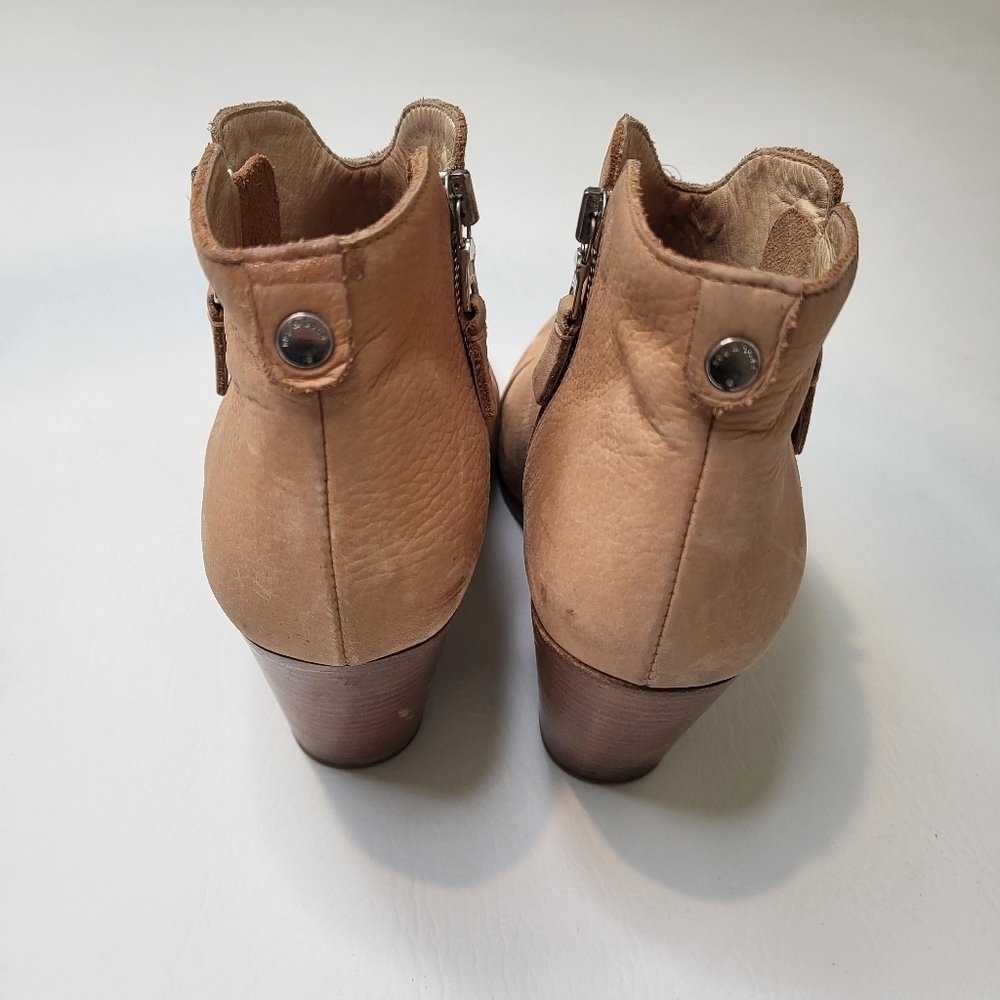 Rag & Bone Margot ankle booties light tan nubuck leather side zippers size 38.5 - Picture 4 of 10